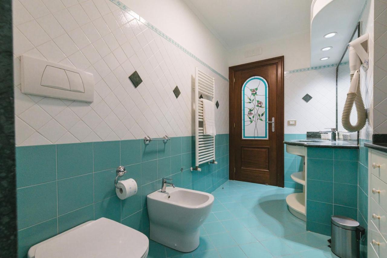 Апартаменты Casa La Bifora Сорренто Экстерьер фото